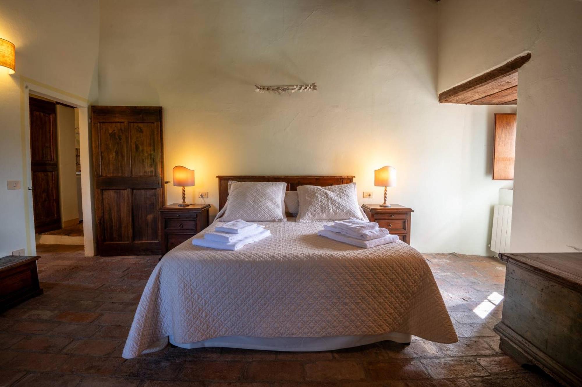 Antognola Castello Valenzino B&B 외부 사진
