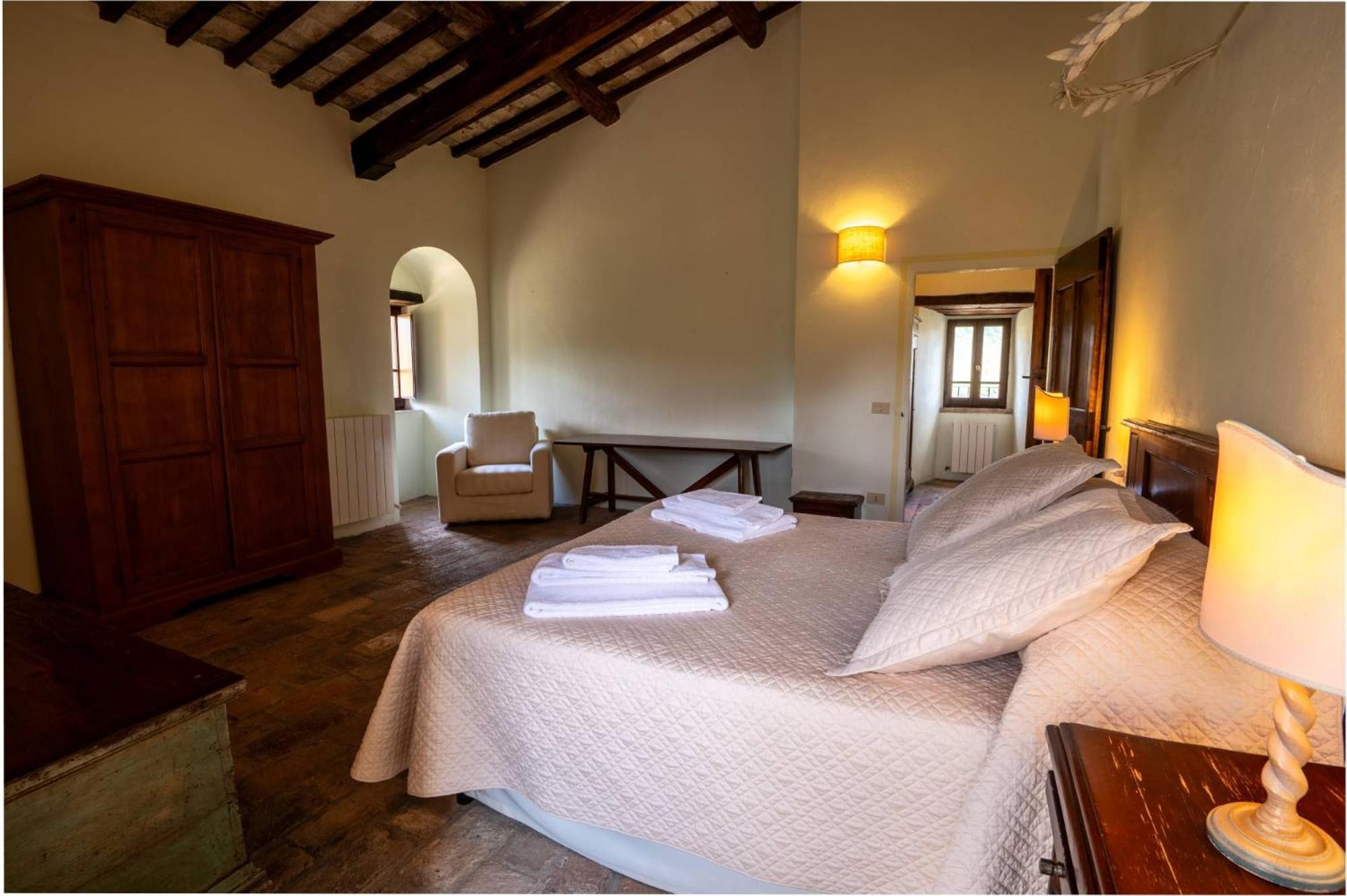 Antognola Castello Valenzino B&B 외부 사진