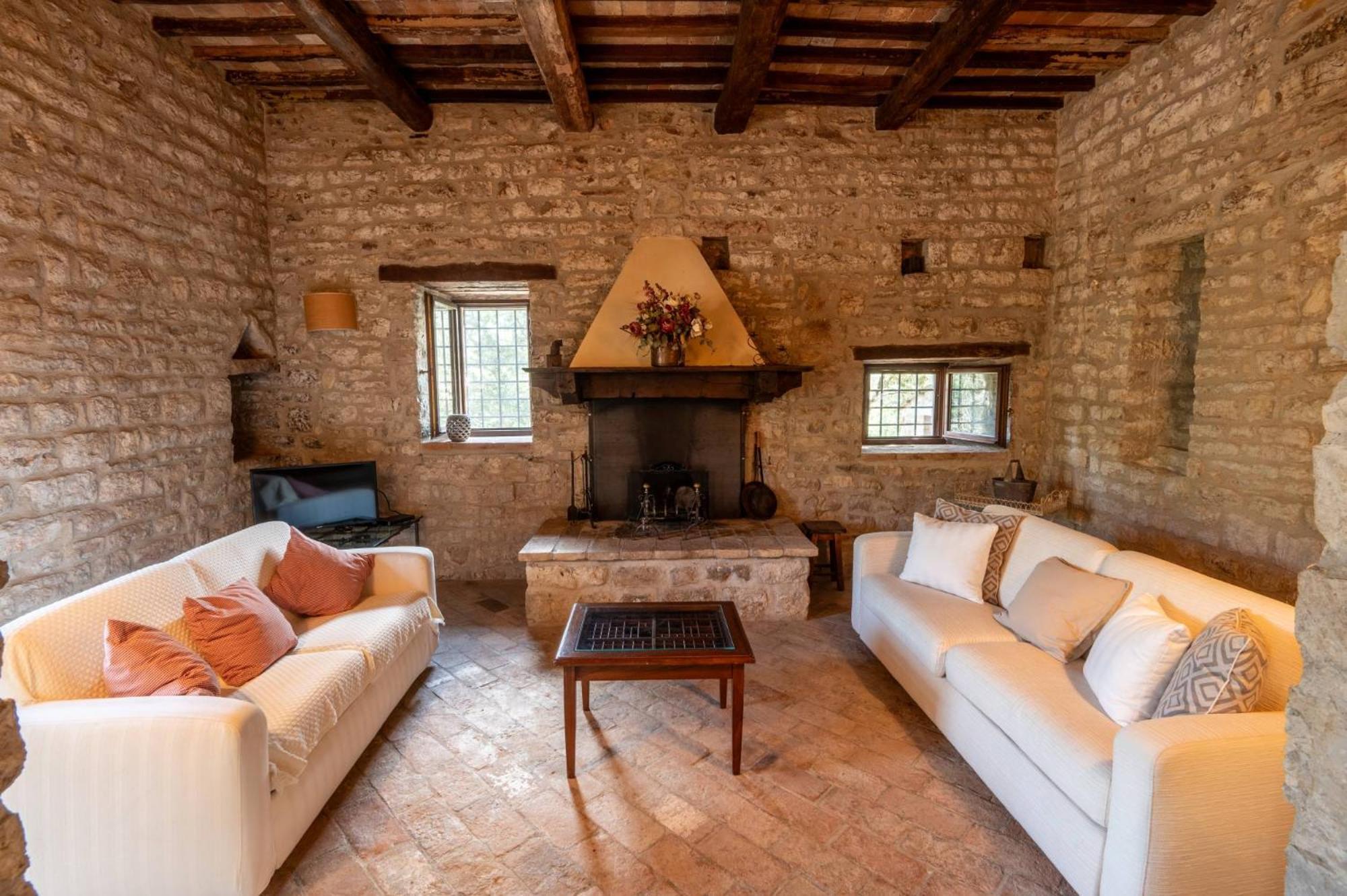 Antognola Castello Valenzino B&B 외부 사진