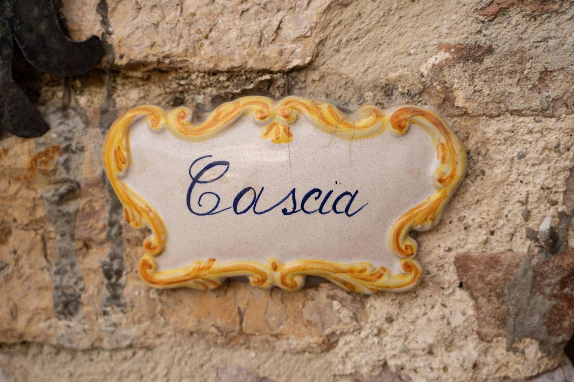 Antognola Castello Valenzino B&B 외부 사진