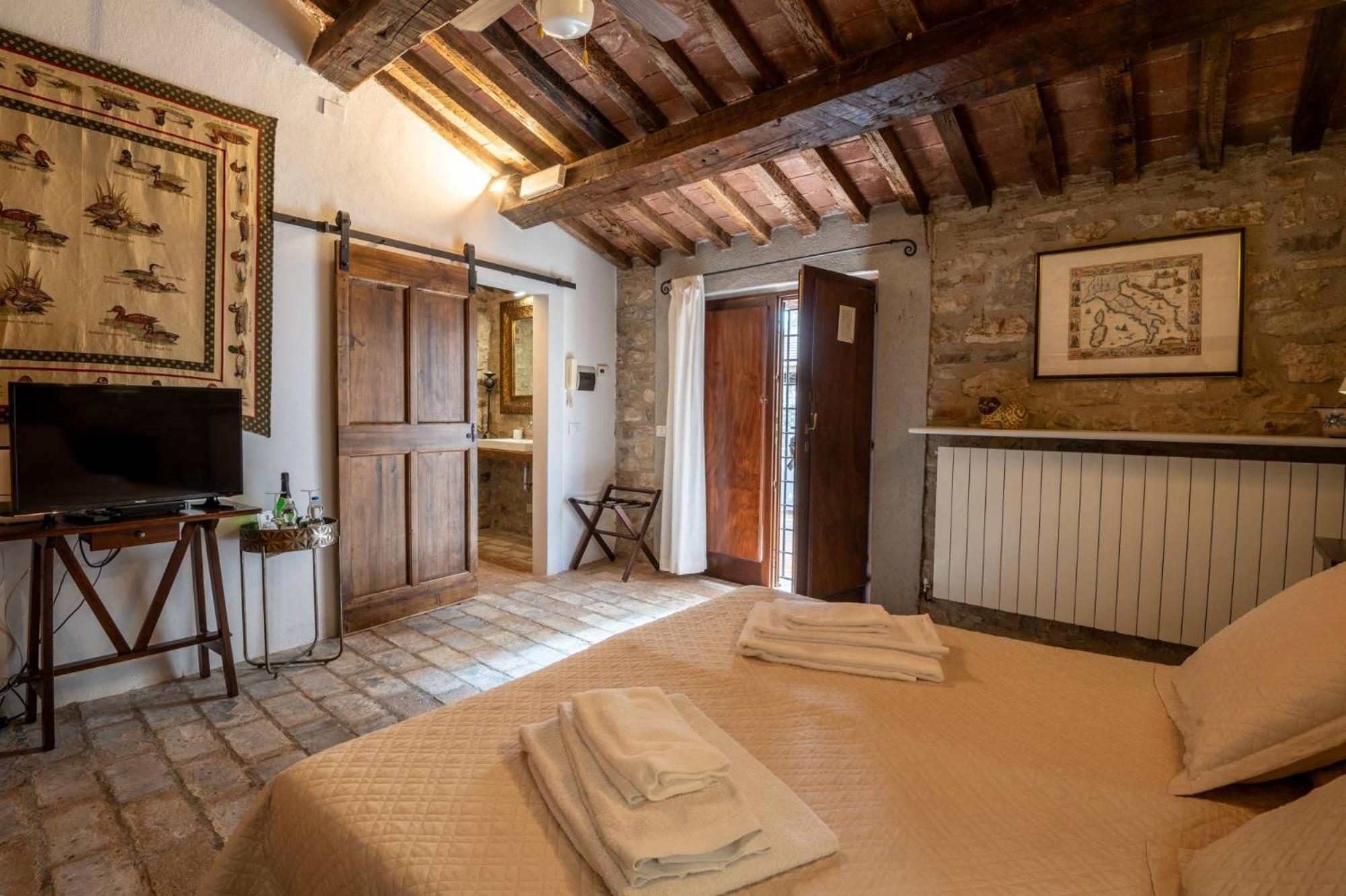 Antognola Castello Valenzino B&B 외부 사진