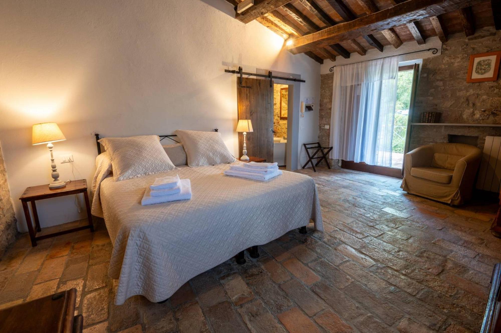 Antognola Castello Valenzino B&B 외부 사진